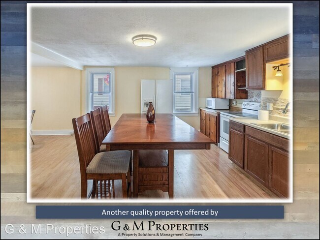 Building Photo - 3 br, 1 bath House - RF: 98 Bristol St