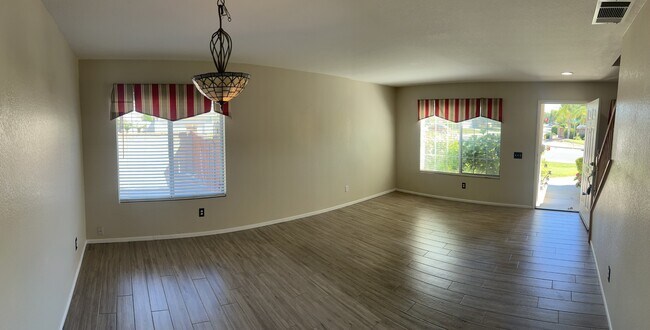 Building Photo - 32785 Paterno St