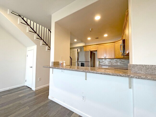 Cocina 3 - 5330 Satsuma Ave
