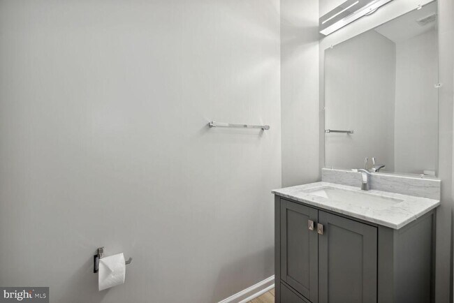 Building Photo - 13004 Prairie Knoll Ct