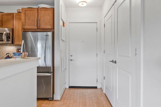 Photo - 5201 Wisconsin Ave NW House