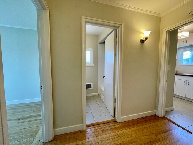 The Pines - The Pines Apartment