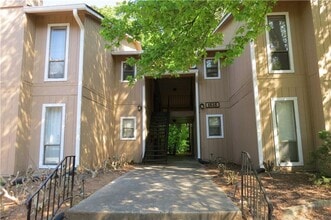 Building Photo - 1535 Terrell Mill Pl SE