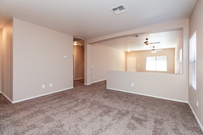 Foto del edificio - 2924 W Allens Peak Dr