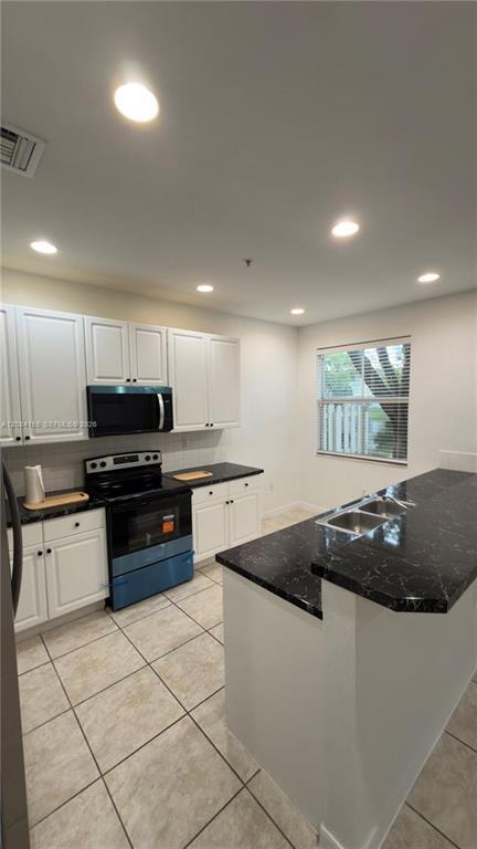 Foto del edificio - 2851 W Prospect Rd