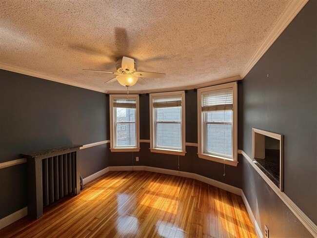 Foto del edificio - 57 Clarendon Ave