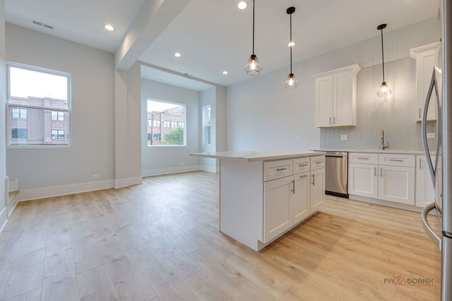 1746 N California Avenue, Unit 2, Chicago, IL 60647 - 1744 N California Ave