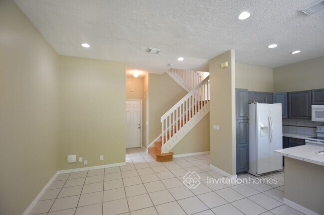Foto del edificio - 4891 SW 35th Terrace
