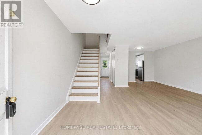Building Photo - 1400 Winding Trail