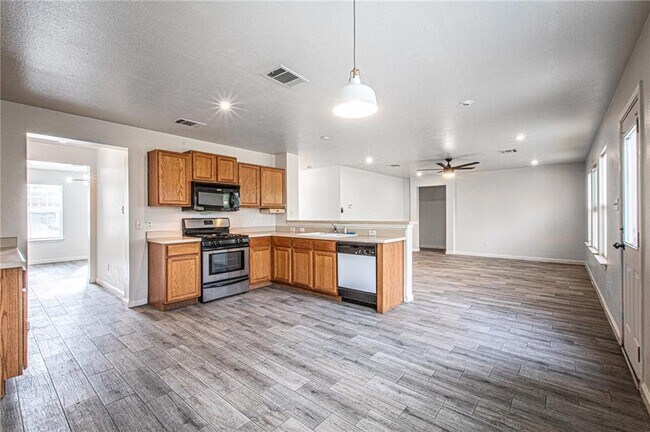 Foto del edificio - 137 Dandelion Loop