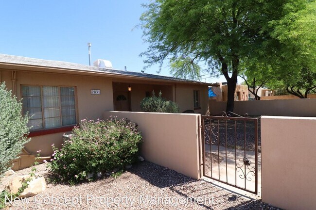 Foto del edificio - 3 br, 2 bath House - 2831 E Edison St