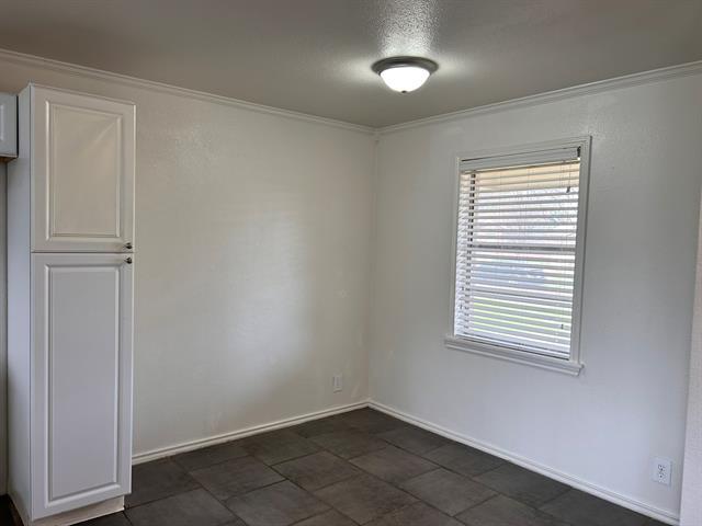Building Photo - 3622 Gray Dr