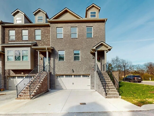 Foto del edificio - 206 Charlotte Everly Cir