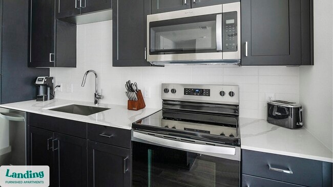 Building Photo - 91 Jensen Dr