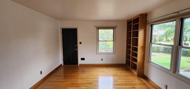 Foto del edificio - 6330 9th Ave