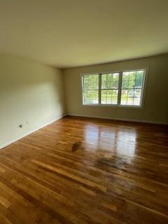 Foto del edificio - 14714 Darbydale Ave
