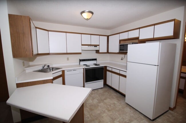 Interior Photo - Lake Pointe Apartment Homes