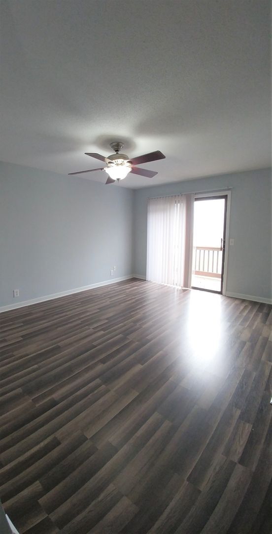 Foto del edificio - Updated 2BR Hermitage Condo – Fresh Upgrades & Great Location