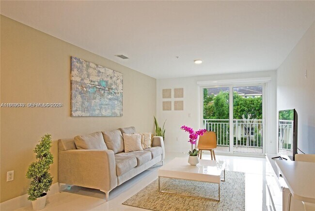 Foto del edificio - 10950 NW 82nd St