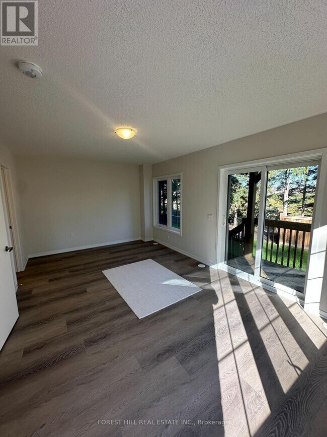 Photo du bâtiment - 58 Arbour Grn Cres