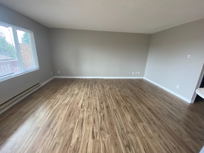 Photo - 308 Summit Ave N Apartment