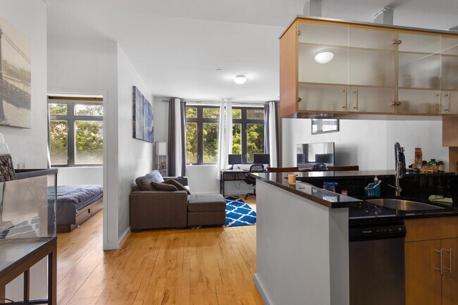 Foto del edificio - 227 E 111th St