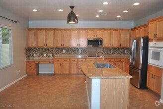 Building Photo - 6809 Palmetto Pines Ct