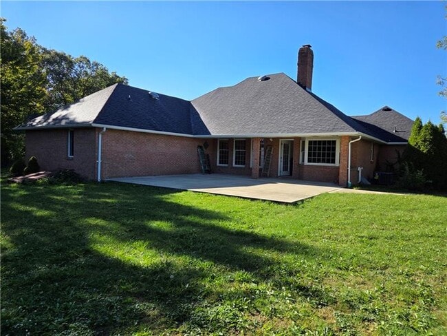 Building Photo - 111 Saddle Brook Cir