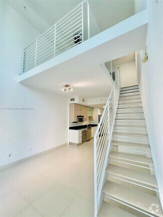 Building Photo - 60 SW 13th St