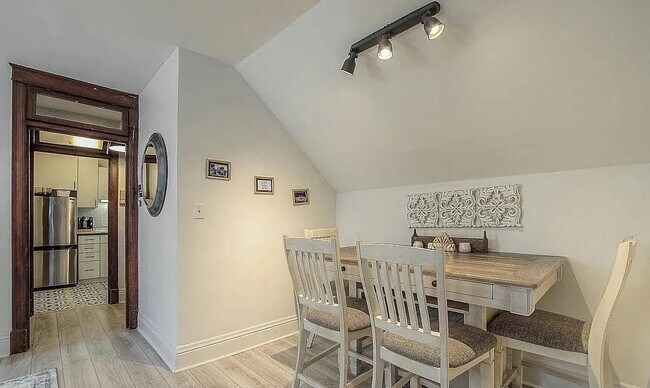 Foto del edificio - 3784 Washington St