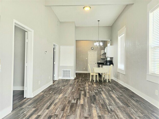Foto del edificio - 901 28th St