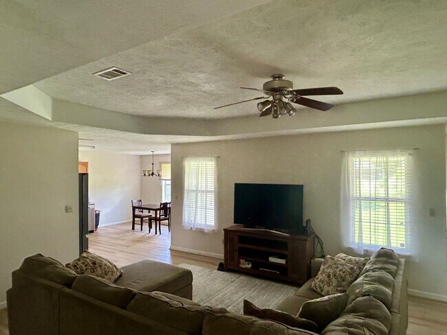 Foto del edificio - 1803 Brookhaven St