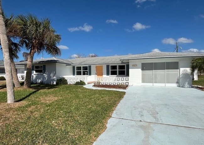 Building Photo - 1790 Loralin Dr