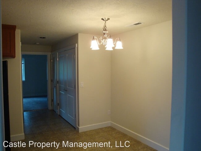 Building Photo - 88-110 Weldwood Dr