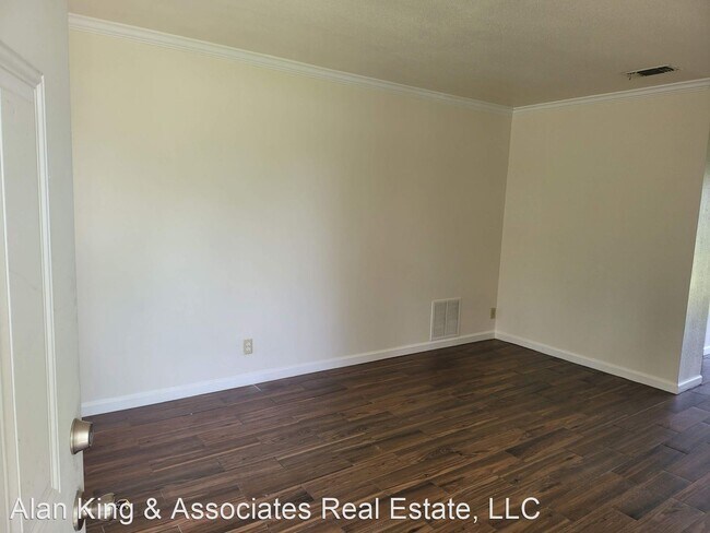 Foto del edificio - 3 br, 1 bath House - 4723 BELINDA LEE ST