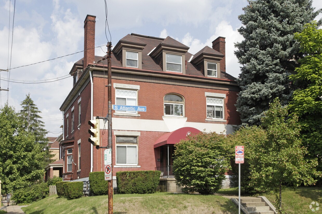 Foto principal - 250 S Atlantic Ave