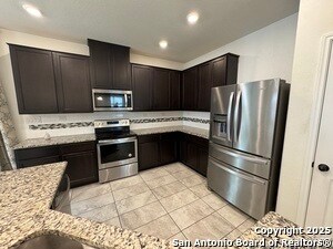 Building Photo - 3866 Legend Hill