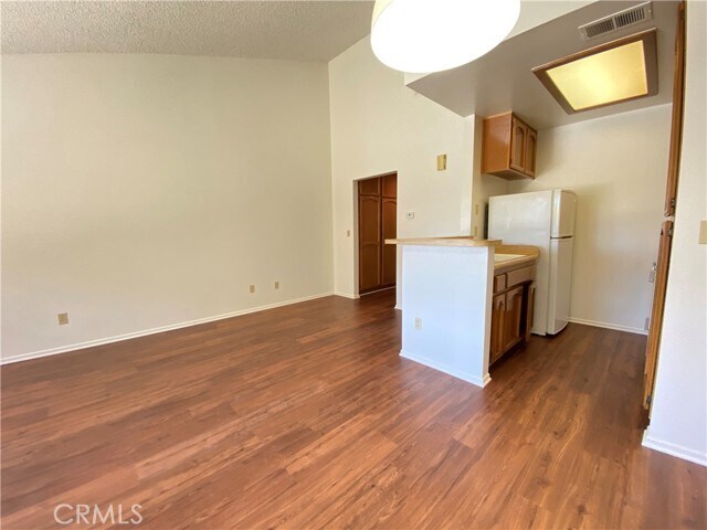Foto del edificio - 1631 E Sycamore St