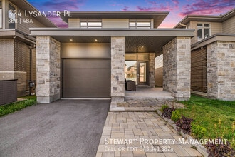Building Photo - 334 Lysander Pl