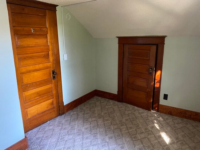 Dormitorio 2 - 519 Kandiyohi Ave SW