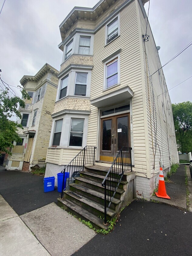 Foto del edificio - 254 Sheridan Ave