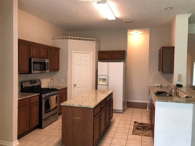 Foto del edificio - 3103 Indigo Ln