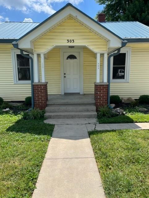 Building Photo - 303 Central Ave