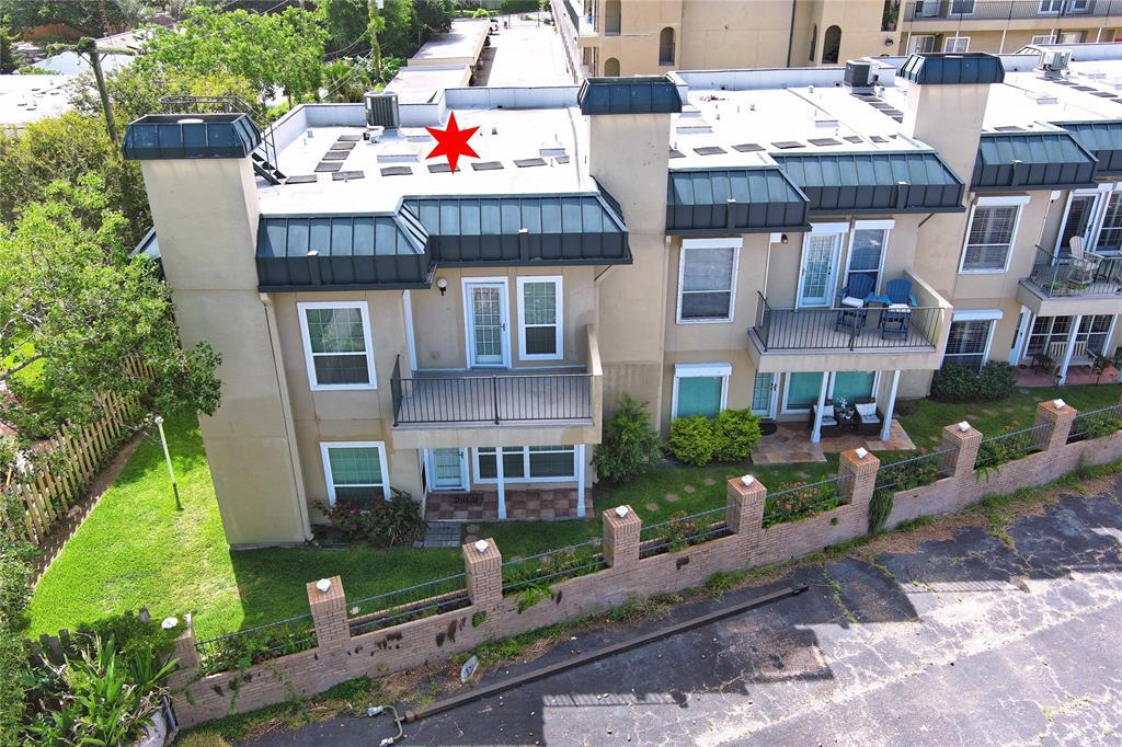 Foto principal - 921 Marine Dr