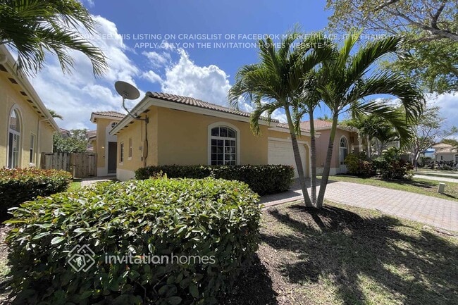 Building Photo - 9118 SW 161st Terrace