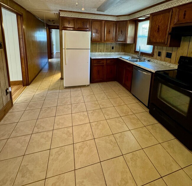 Foto del edificio - Move-in Ready!