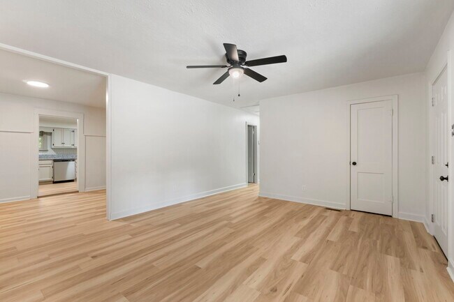 Foto del edificio - 4423 West Dr