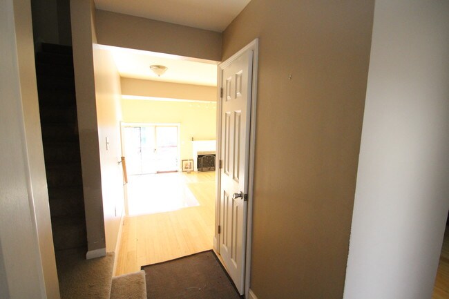 Foto del edificio - 1913 Greenberry Rd