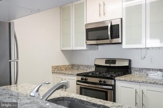 Building Photo - 21029 Timber Ridge Terrace