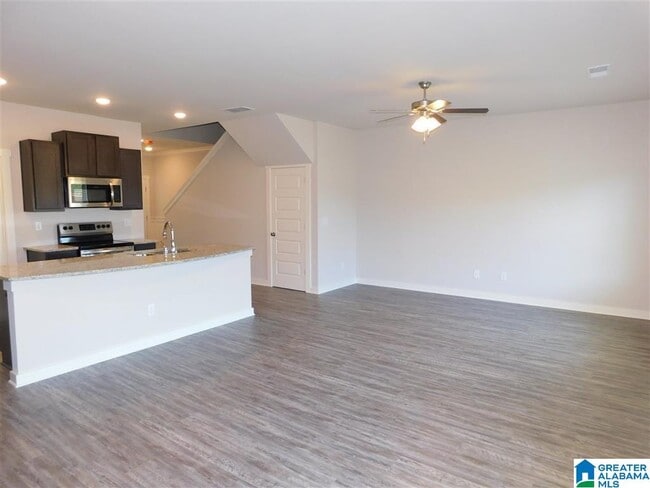 Foto del edificio - 5738 Cheshire Cove Cir